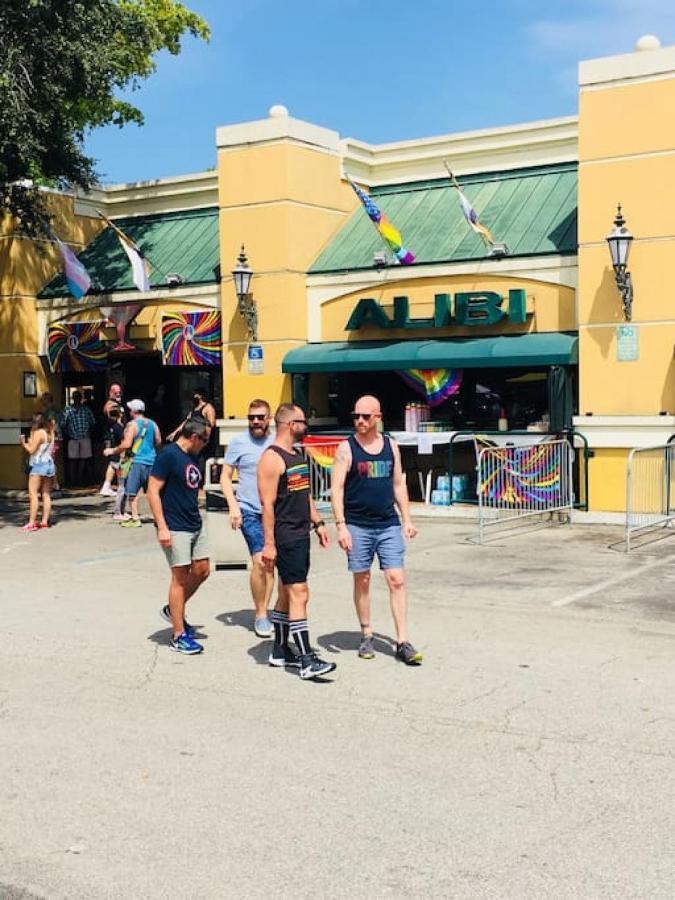 The Guesthouse 1 - Wilton Manors ฟอร์ต ลอเดอร์เดล ภายนอก รูปภาพ